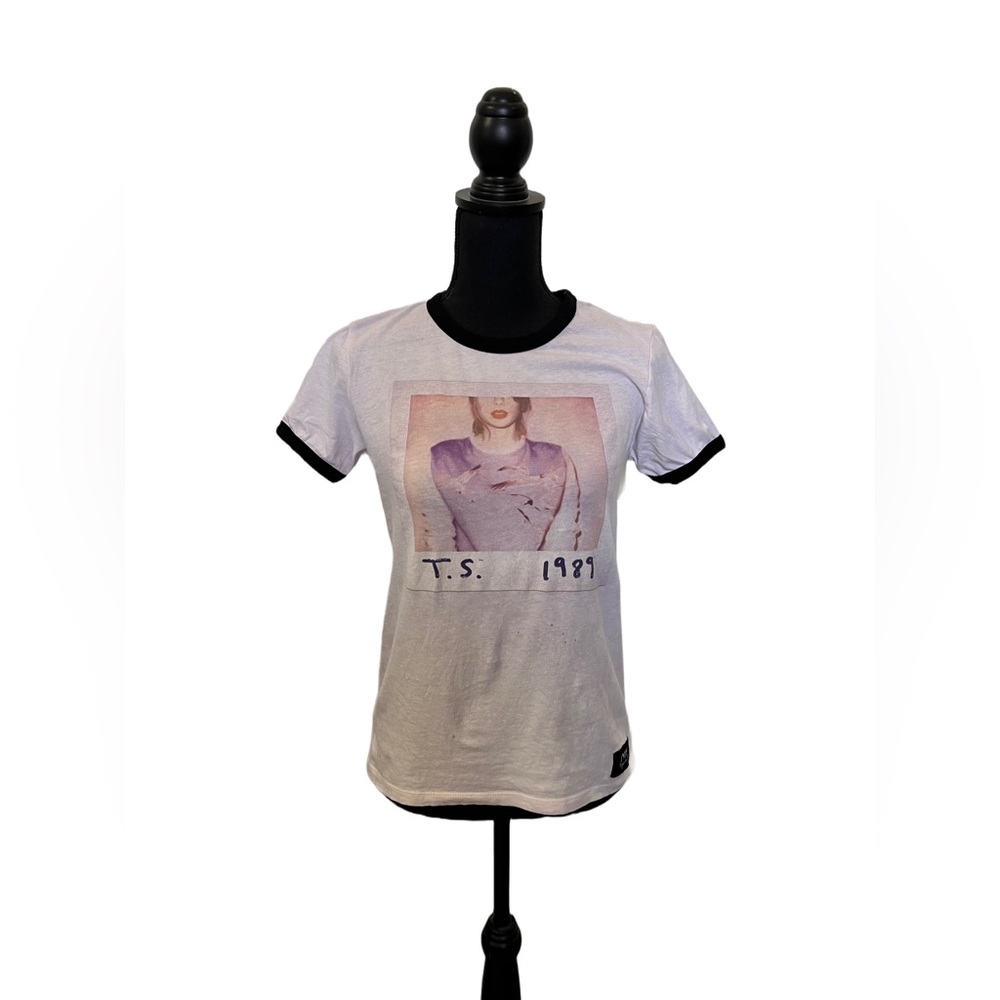 Taylor Swift 1989 World Tour Shirt
